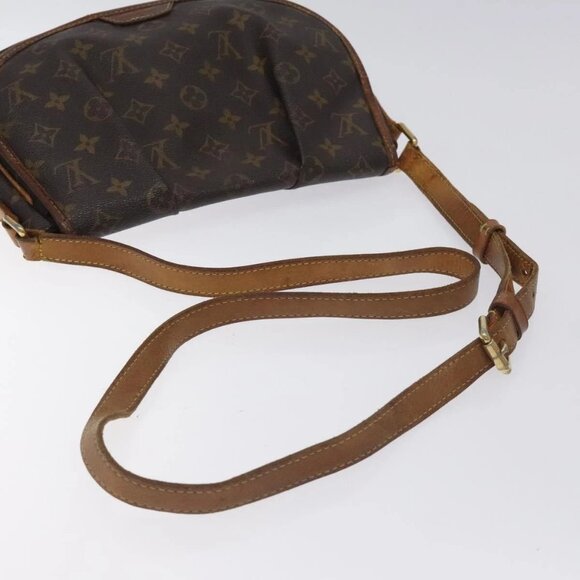 LOUIS VUITTON Monogram Menilmontan PM Shoulder Bag M40474 LV Auth 128747 - Picture 8 of 16
